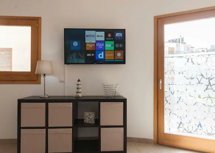 Lets Holidays Mediterranean 3 Minutes To The 3 Apartamento