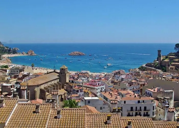 Lets Holidays Mediterranean 3 Minutes To The 3 Apartamento Tossa de Mar